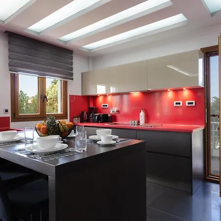 Makown Villa *